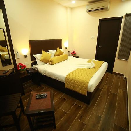 Sapphire Inn Ποντισερί Εξωτερικό φωτογραφία