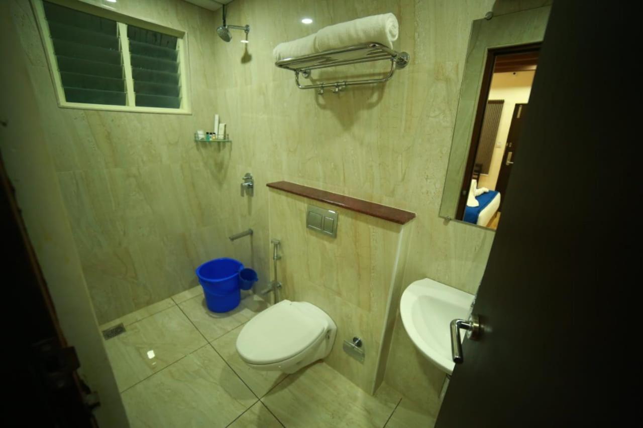 Sapphire Inn Ποντισερί Εξωτερικό φωτογραφία
