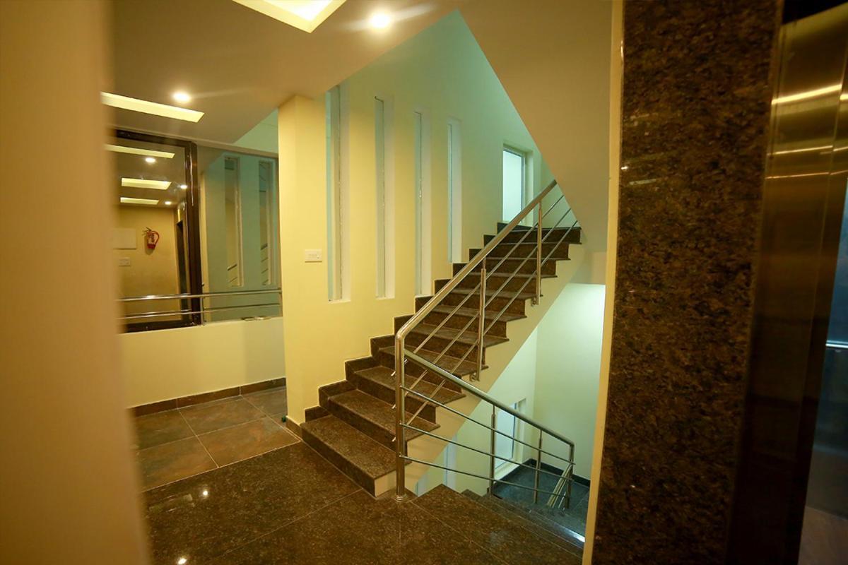 Sapphire Inn Ποντισερί Εξωτερικό φωτογραφία