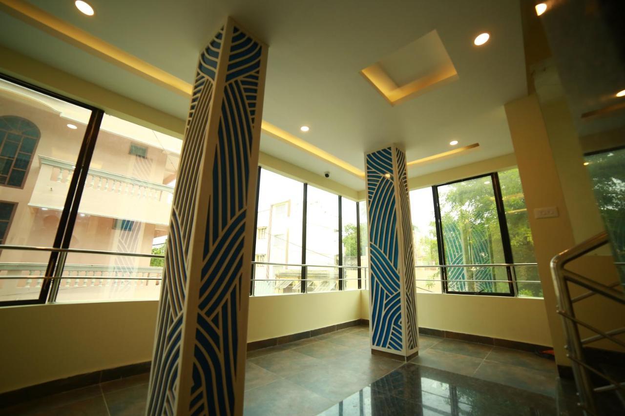 Sapphire Inn Ποντισερί Εξωτερικό φωτογραφία