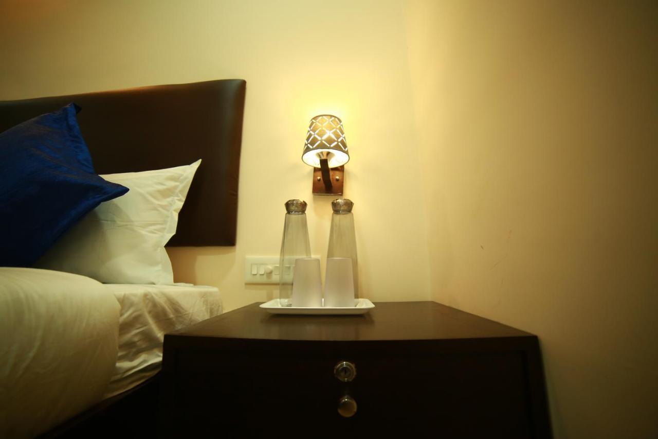Sapphire Inn Ποντισερί Εξωτερικό φωτογραφία